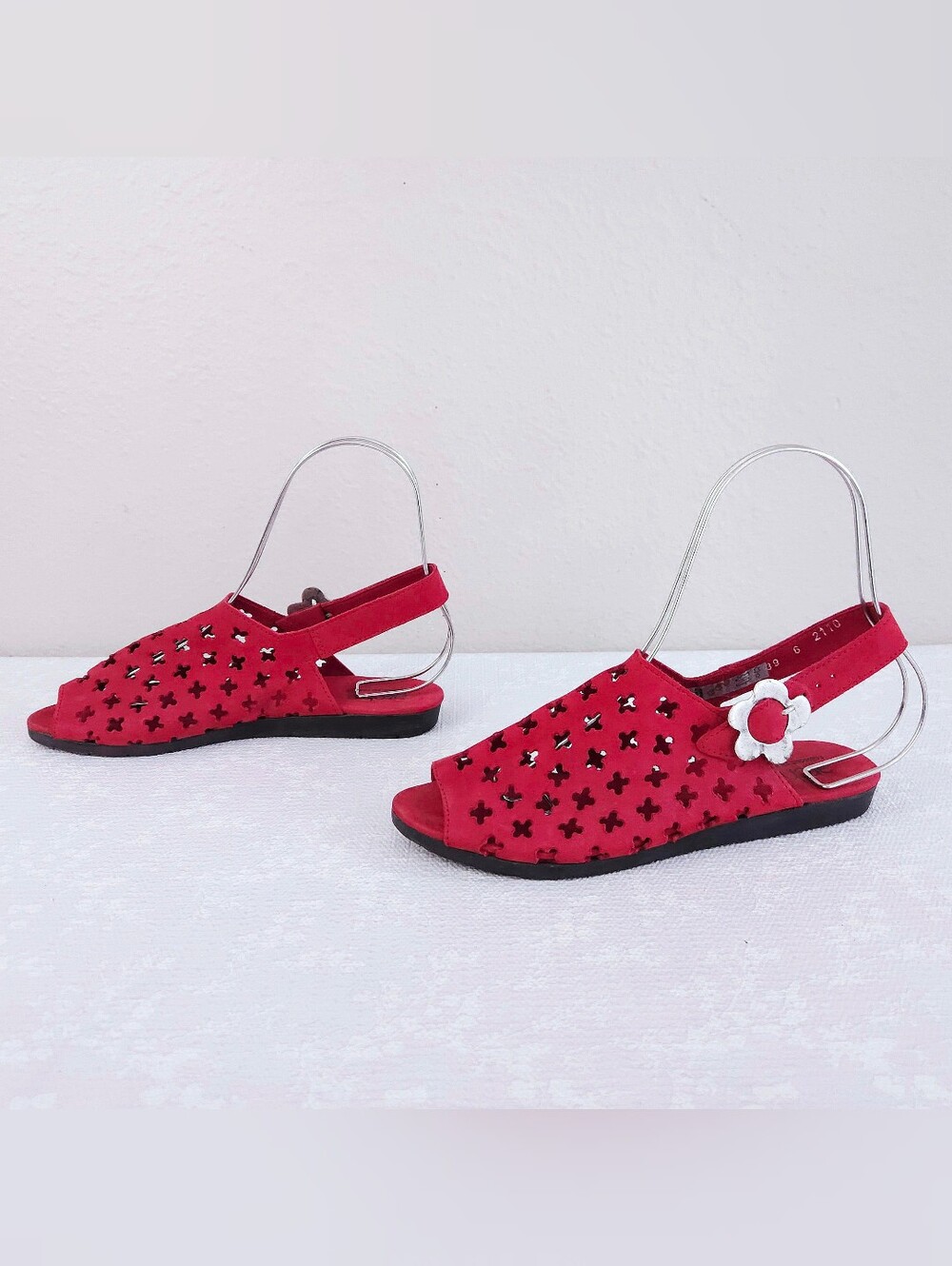 ARCHE Slingback Sandals Red Nubuck Laser Cut Out Flats EU 39